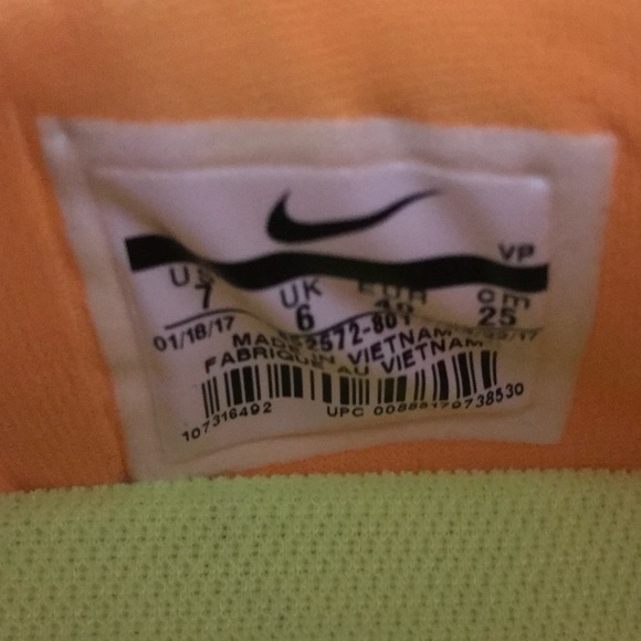 NEW Nike HypervenomX Finale II Black Yellow - Picture 8 of 10